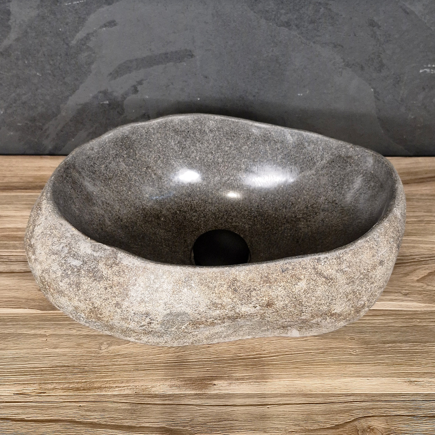 Aufsatzwaschbecken aus Flussstein, Naturstein, handgefertigtes Unikat, 37x27x15 cm, für moderne Badgestaltung