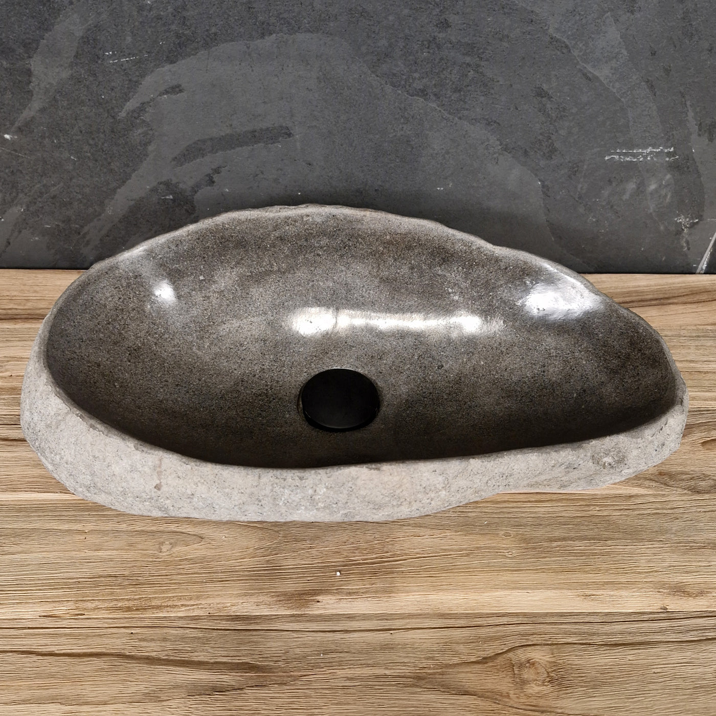 Aufsatzwaschbecken aus Flussstein, 50x28x14cm, naturbelassenes Unikat für Badgestaltung, von FLUSSSTEIN