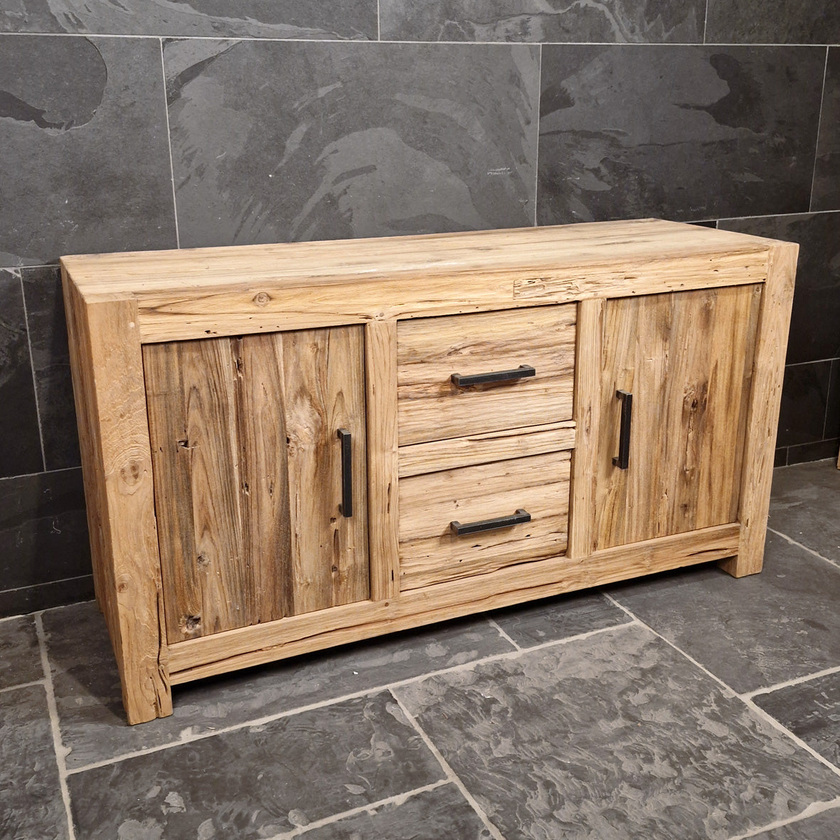 Hintergrundbild: Flores Teakholz Badezimmermöbel Unterschrank für stilvolle Bäder, 150x52x80cm, natürliche Holzoptik