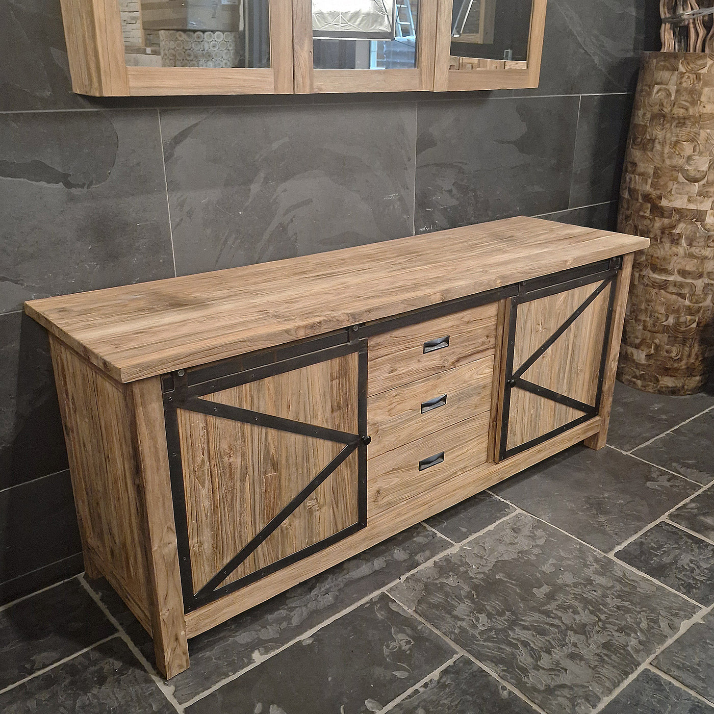Teakholz Unterschrank für Bad, OTARA, natürliche und langlebige Badgestaltung, Kommode mit Maßen 186x55x80cm