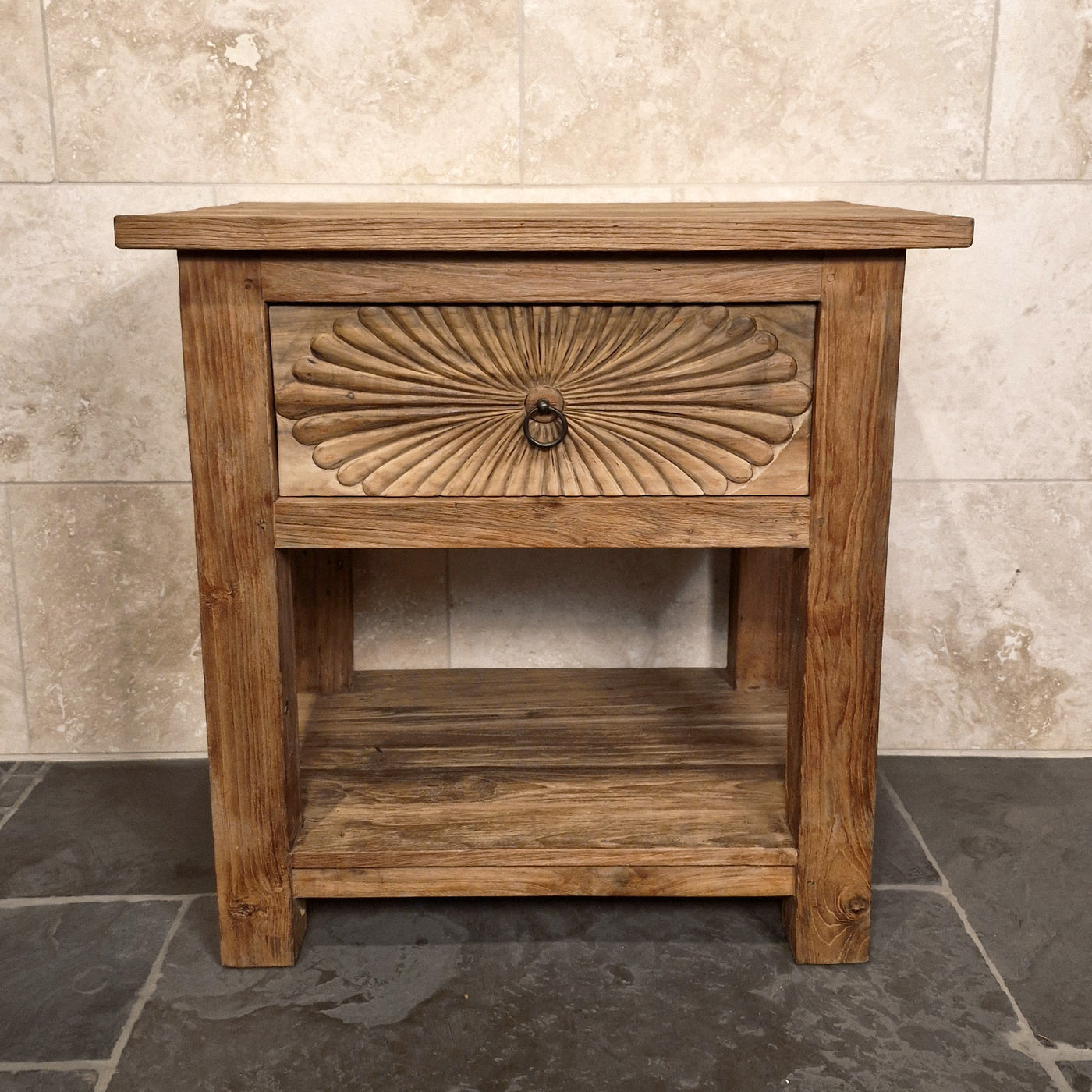 Unterschrank mit Carving-Schublade aus recyceltem Teakholz, Sulawesi 1, für Badgestaltung, 80x55x80 cm, handgefertigt.