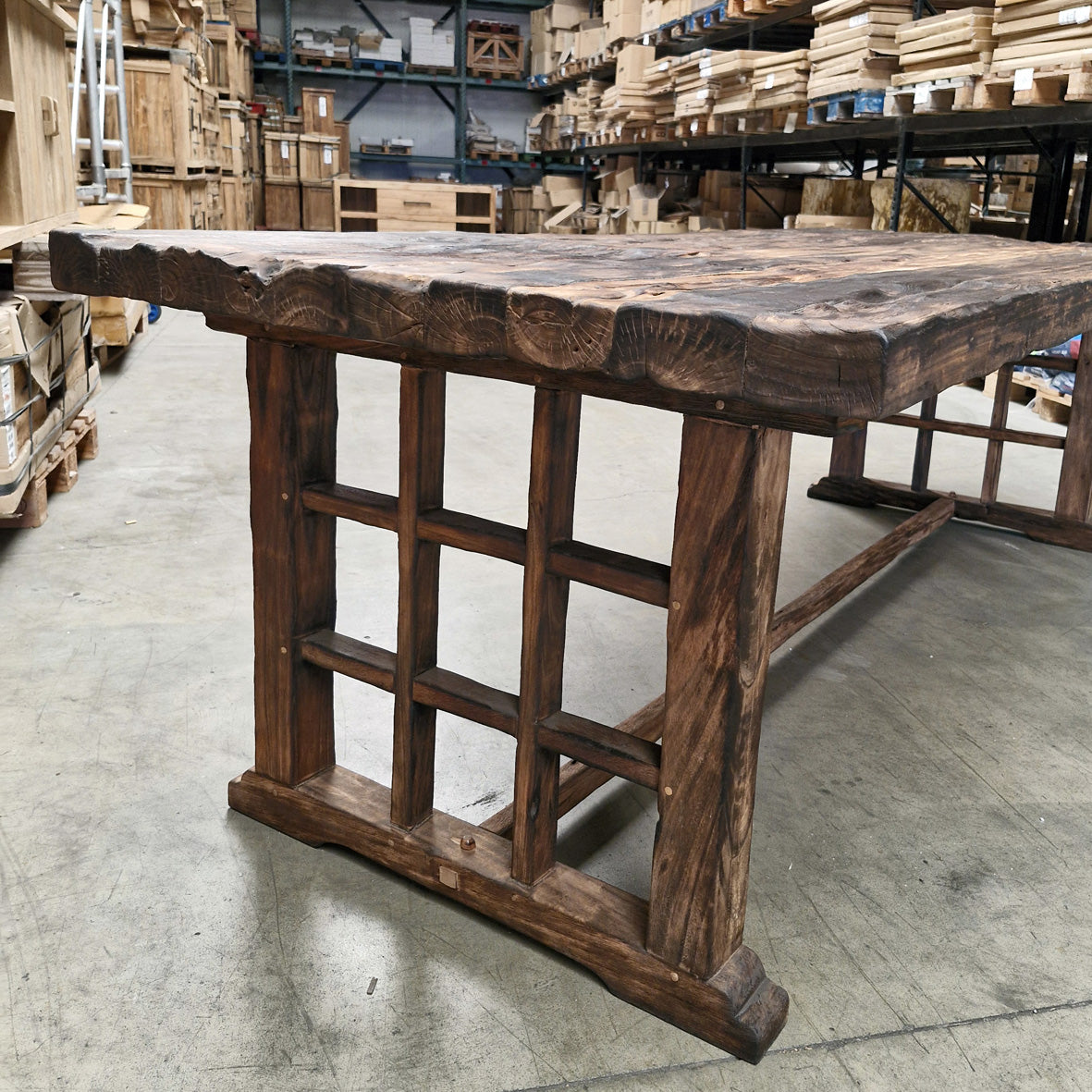 Teak Esstisch aus Teakholz, 240x100x78 cm, robuste Teakmöbel für den Essbereich, in natürlichem Holzdesign.