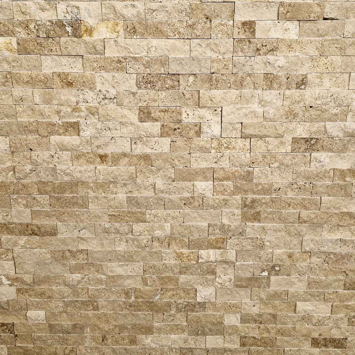 Muster Naturstein Verblender aus Travertin-Mix, sichtbares Muster und natürliche Textur für Wandgestaltung