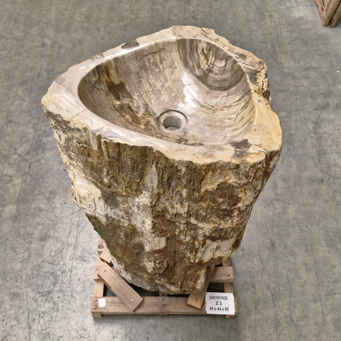 Standwaschbecken aus versteinertem Holz, 49x44x90 cm, Zakynthos Badgestaltung, elegantes Naturholz-Waschbecken