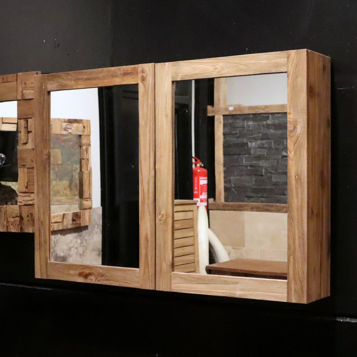 Spiegelschrank Badspiegel aus recyceltem Teakholz in verschiedenen Größen, modernes Design für Badgestaltung, MALAYA
