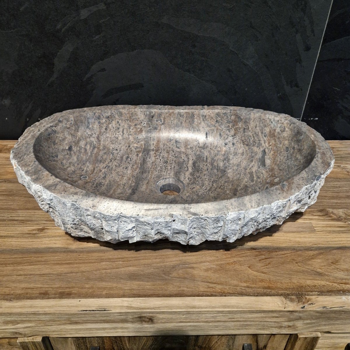 Aufsatzwaschbecken aus Silber Travertin, grobe Textur, Badgestaltung, 60x40 cm, natürlicher Naturstein von WAVE