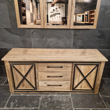 Handgefertigte Teakholz-Kommode mit Schiebetüren, ideal für Badgestaltung, von ASMA, 186x55x80cm.