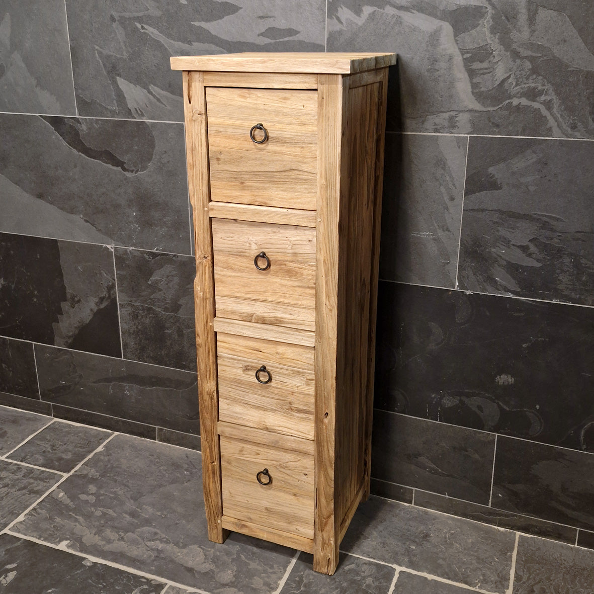 Schmaler Hochschrank für Badezimmer aus Teakholz von Timor, funktional und platzsparend, Modell 9, mit Türen und Stauraum