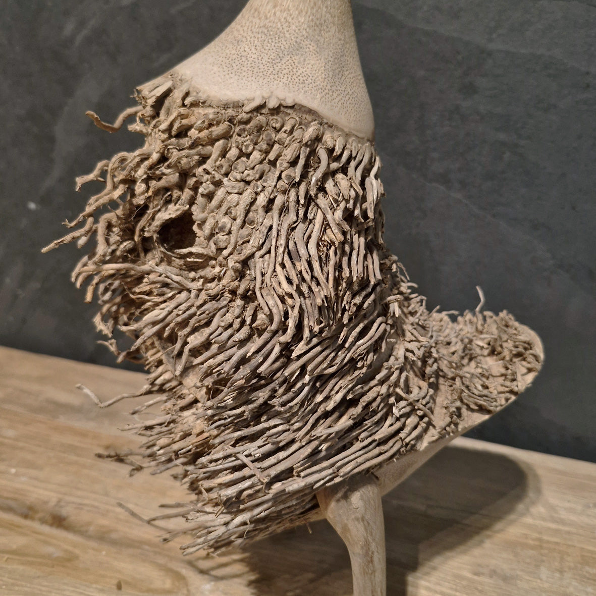 Deko-Ente aus Wurzelholz, perfekte Badgestaltung, detailreiche Laufente von der Marke TIERE, natürliche Holzoptik
