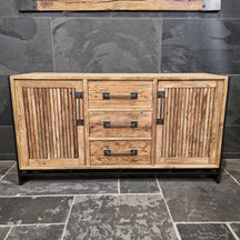 Depoku Unterschrank mit Schlitzen aus recyceltem Teakholz für Badgestaltung, Maße 150x47x80cm, modernes Design