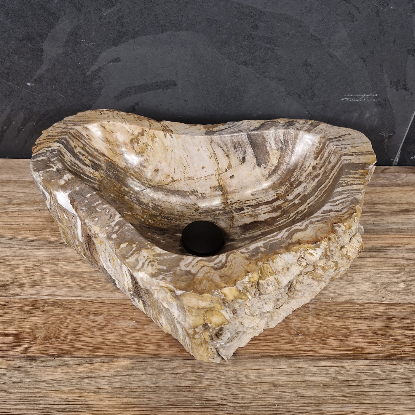 Aufsatzwaschbecken aus versteinertem Holz von Fossil Wood, Naturstein, Unikat, 49x37x15 cm für Badgestaltung