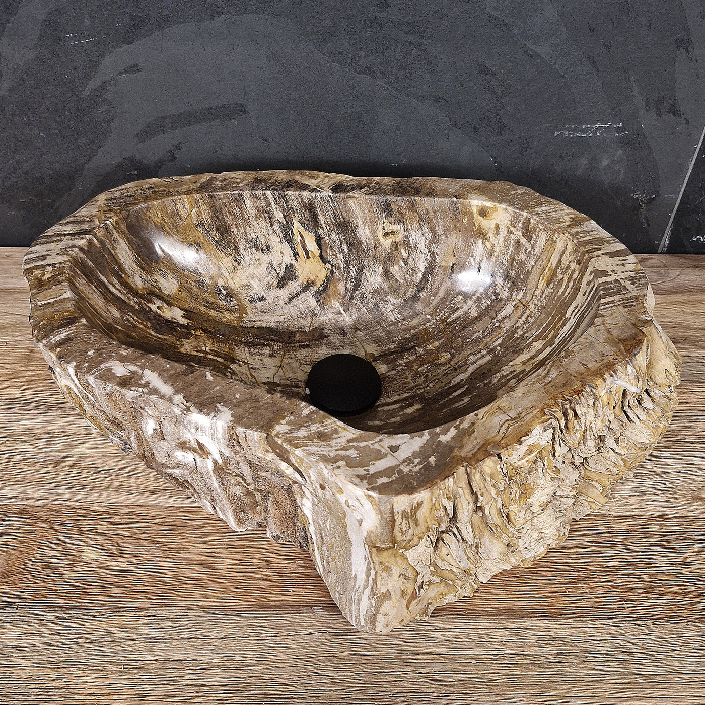Aufsatzwaschbecken aus versteinertem Holz von Fossil Wood, Naturstein, handgefertigtes Unikat, 40-60 cm Größe, Badgestaltung