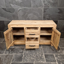 Stilvoller Badezimmerschrank aus Teakholz von FLORES, Maße 150x52x80cm, für elegante Badgestaltung.