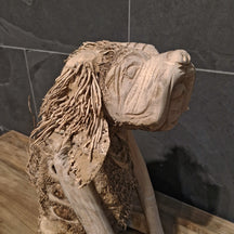 Hund-Badgestaltung aus Wurzelholz, rechteckiges Design, Maße 53x25x37cm, von der Marke TIERE.