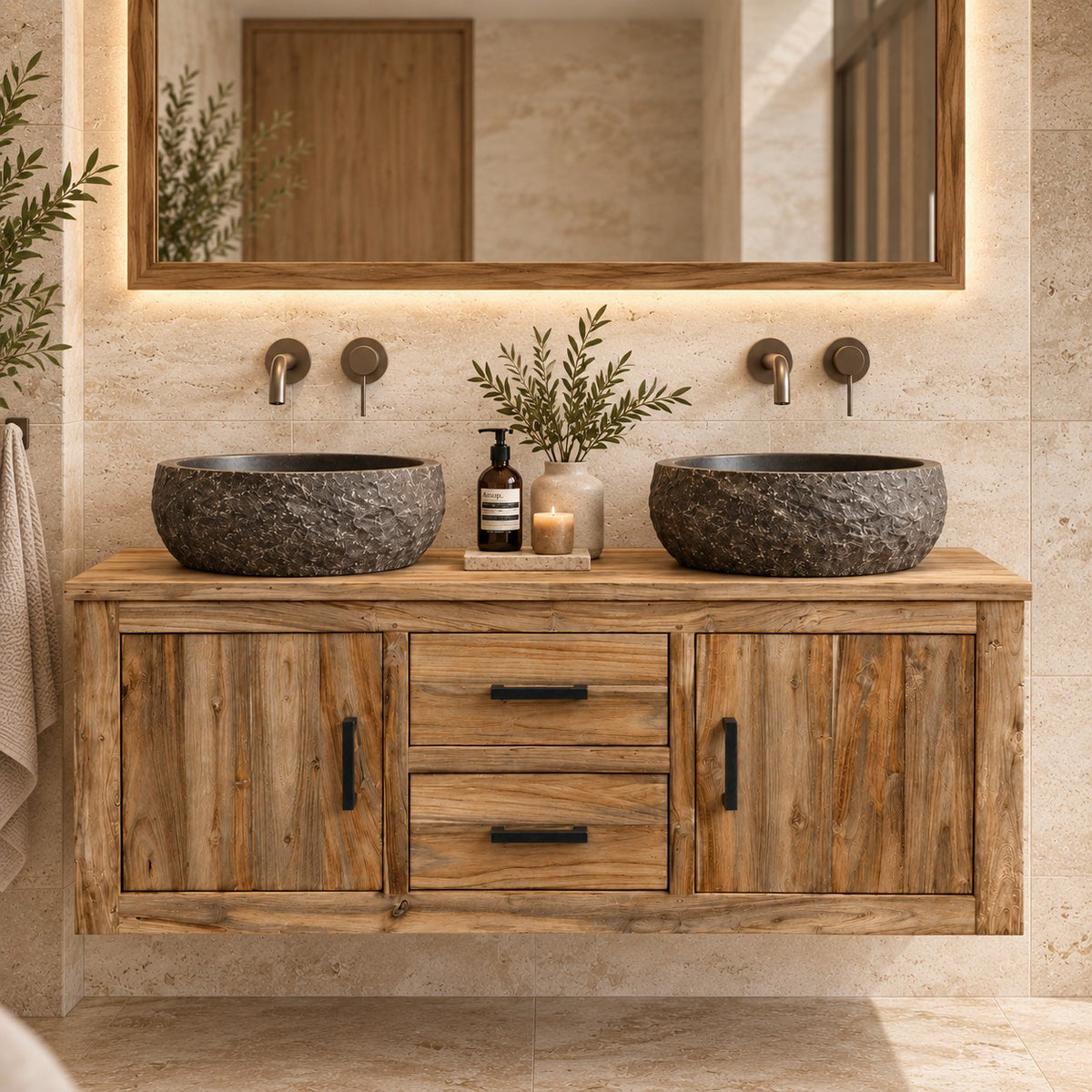 Wandhängeschrank Badezimmer | Massivholz aus recyceltem Teak