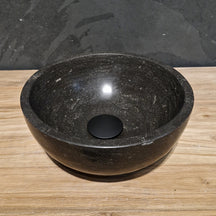 Rundes, glattes Aufsatzwaschbecken aus Naturstein in 30 cm Durchmesser, von MOSKAU, für stilvolle Badgestaltung