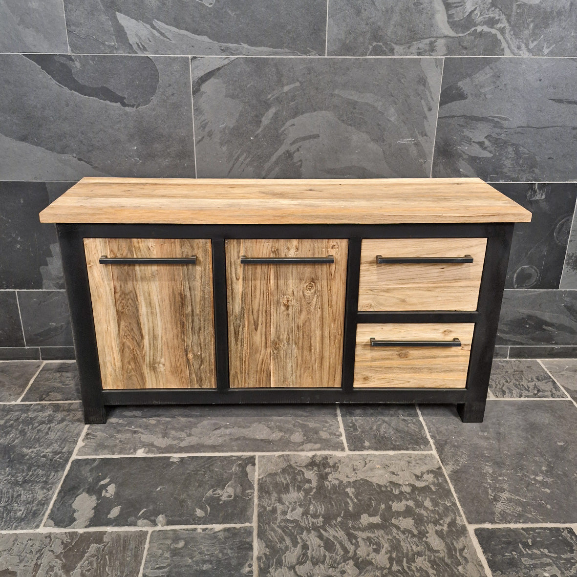 Moderner Badezimmer-Unterschrank aus Teakholz von Metal Look, 150x55x80cm, zeitloses Design für elegante Badgestaltung