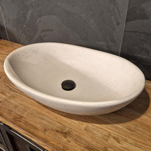 Aufsatzwaschbecken aus Mineralguss im Terrazzo-Design in gebrochenem Weiß, 60x40x15cm, für moderne Badgestaltung.