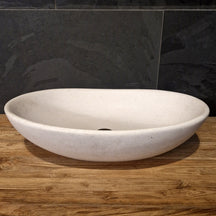 Aufsatzwaschbecken aus Mineralguss in Weiß mit Terrazzo-Design, 60x40x15cm, für moderne Badgestaltung.
