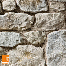 Wandverblender aus Naturstein BOTTICINO von GEOPIETRA, detailreiche Ansicht der strukturierten Oberfläche.