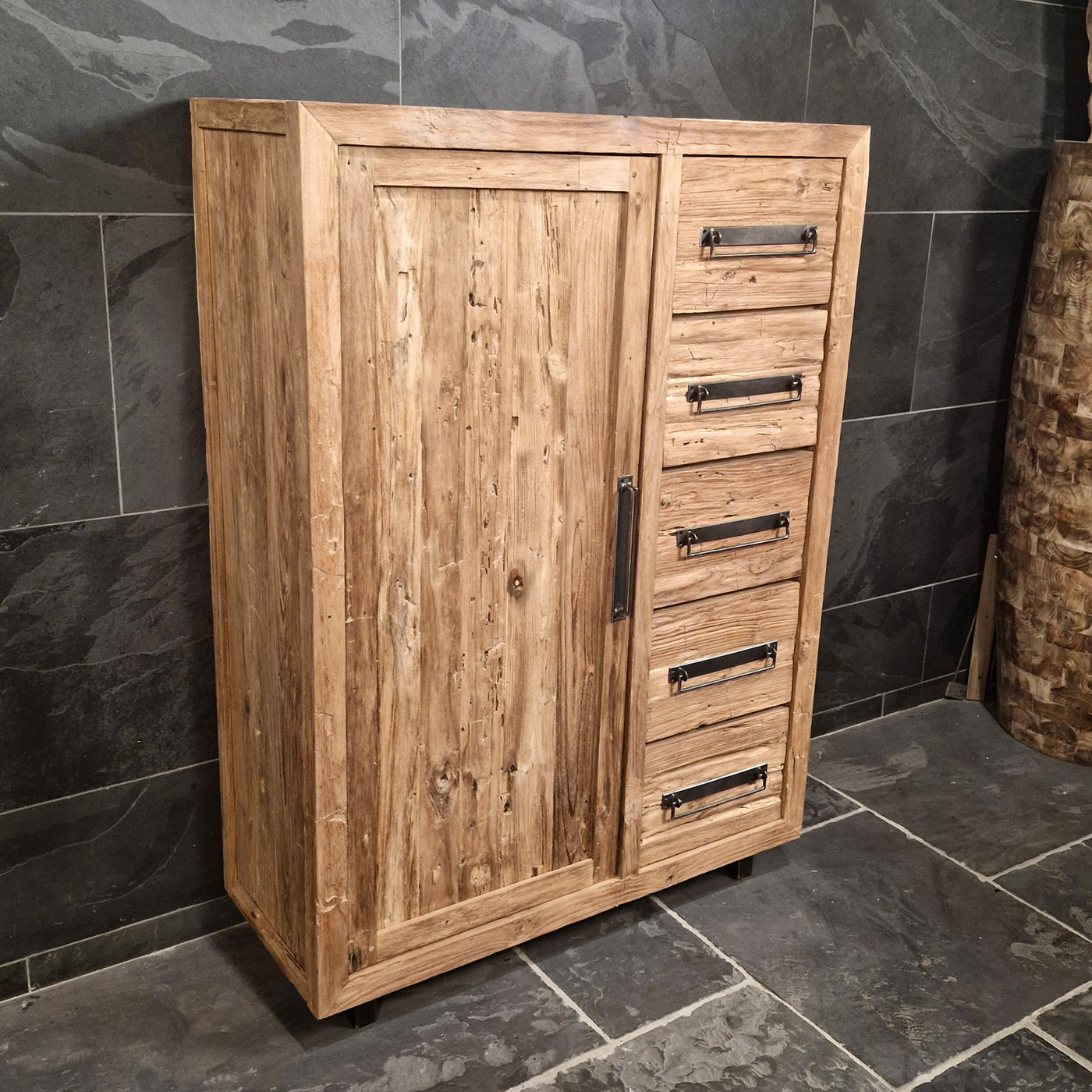 Hochschrank für Badgestaltung von PELEMSEWU, recycelt und nachhaltig, 140 cm hoch, 100 cm breit, 40 cm tief, aus umweltfreundlichem Material