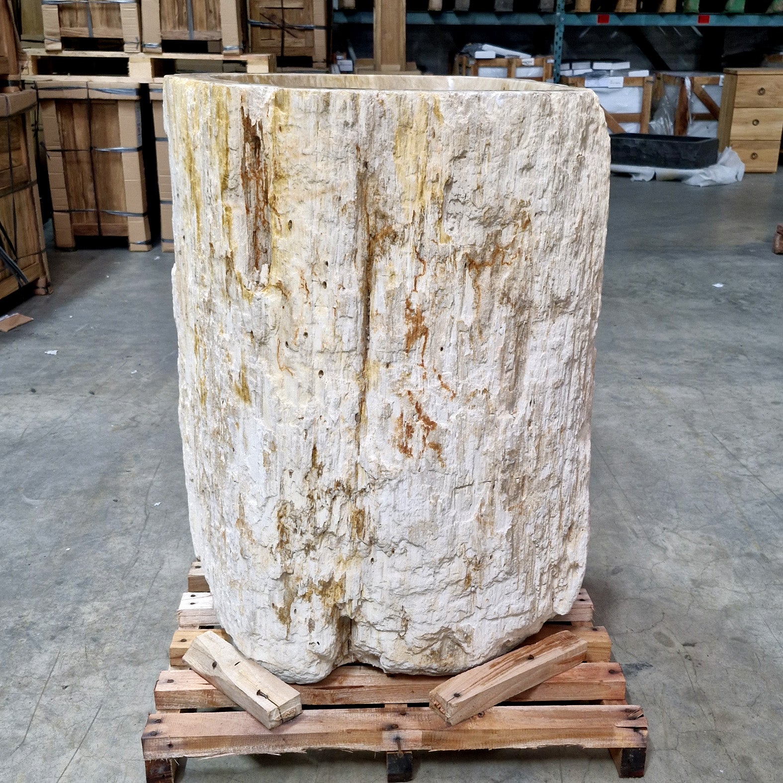 Standwaschbecken aus versteinertem Holz von Zakynthos, 60x66x90 cm, mit Unteranschluss, für stilvolle Badgestaltung