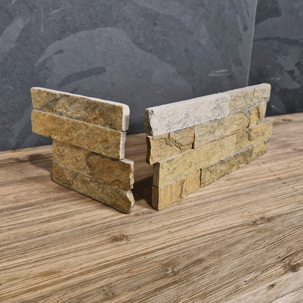 Naturstein Verblender aus Quarzit Yellow mit Eckstück-Muster, dekoratives Naturstein-Design für Wände, Muster von Muster