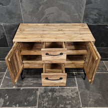 Kleiner Badschrank aus recyceltem Teakholz mit Gitterablage, YOGYAKARTA, Sanana-Design, Maße 100x47x80cm.