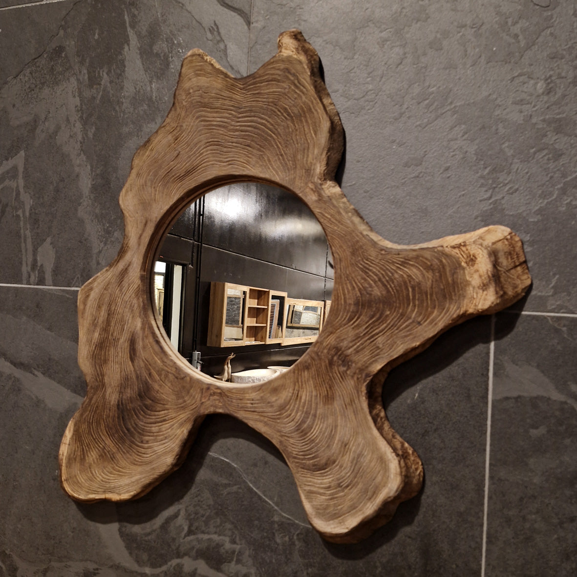 Wandspiegel Badspiegel aus Baumscheibe, rechteckig, 63x66 cm, naturbelassenes Holzdesign für Badgestaltung