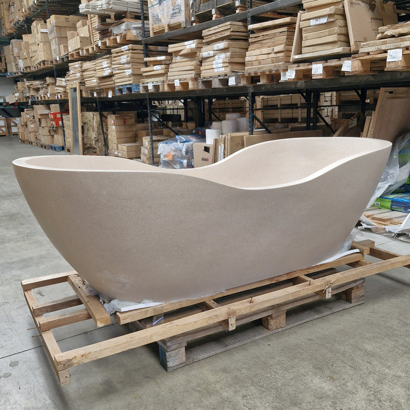 Freistehende Badewanne Thalassa Thalassa in Creme-Terrakotta mit moderner Badgestaltung, 200x90 cm, aus hochwertigem Material