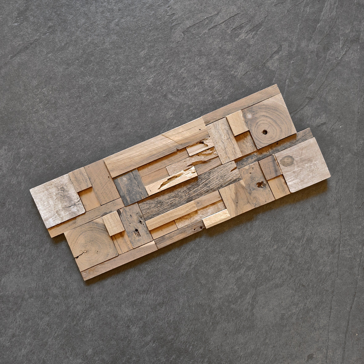 VASONA Holzverblender aus Teakholz, natürliche Holzoptik, perfekt für Innen- und Außenbereich, detailreiche Oberfläche sichtbar