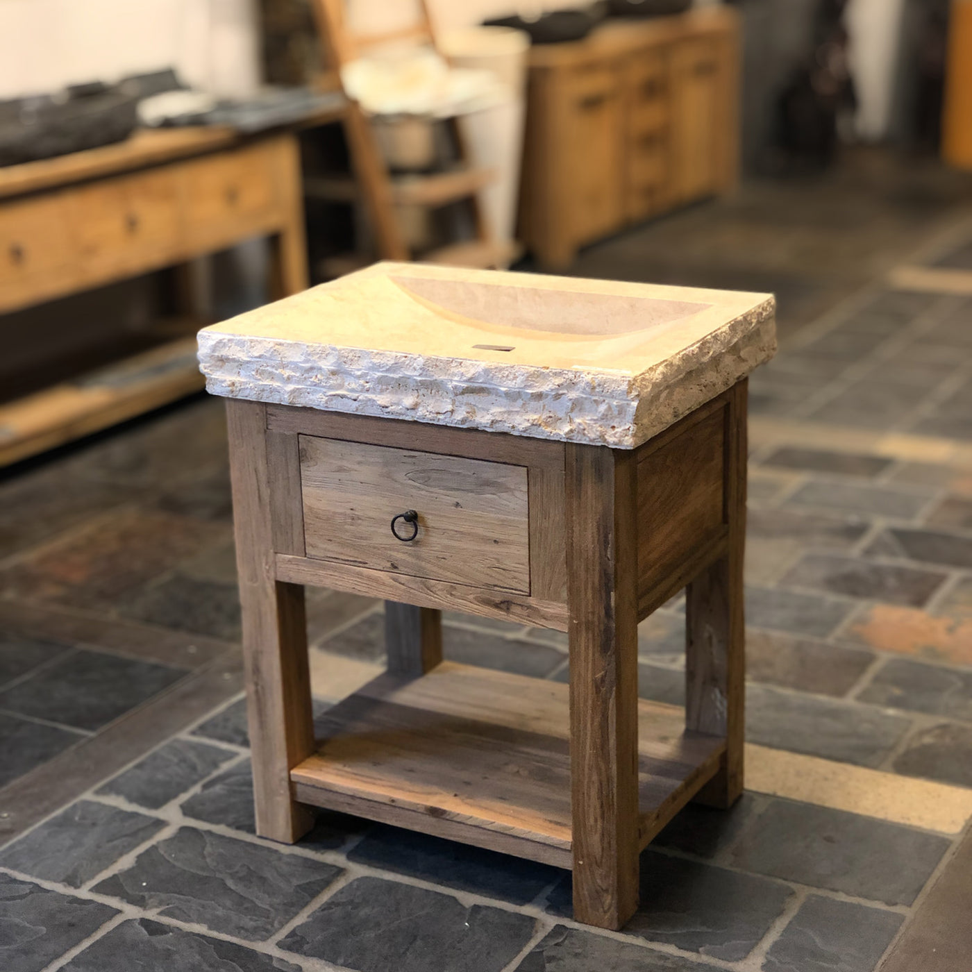 Kleiner Unterschrank mit Waschtisch Aus recyceltem Teakholz gefertigt | 87 cm