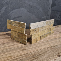 Naturstein Verblender aus Quarzit in Gelb, Eckstück für Wandverkleidung, von YELLOW QUARZIT, sichtbare Oberfläche und Struktur