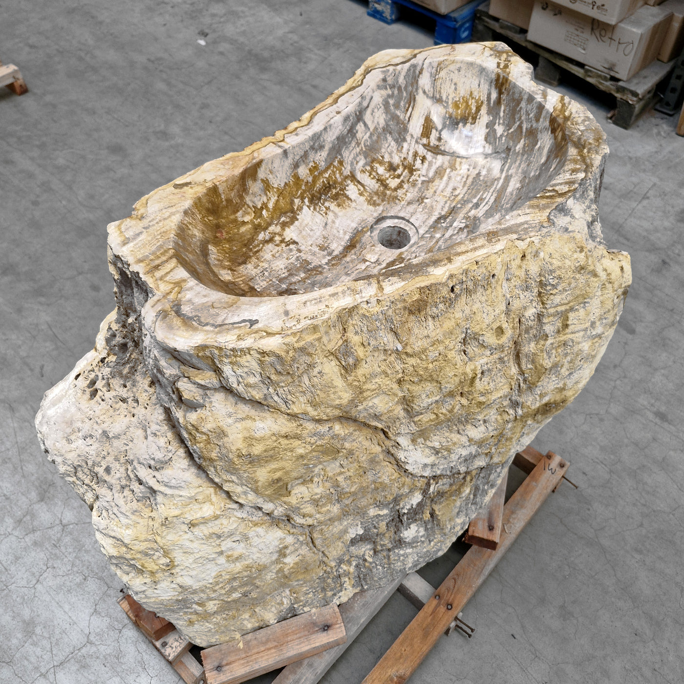 Standwaschbecken aus versteinertem Holz, Zakynthos, 87x47x90 cm, für Badgestaltung, naturähnliches Design, handgefertigt