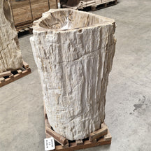 Standwaschbecken aus versteinertem Holz, 58x46x90 cm, Badgestaltung von Zakynthos, zeigt das einzigartige Holzdesign