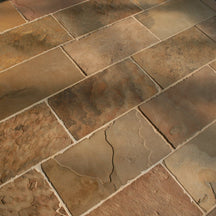 Muster Schieferfliesen von ROSA STONE mit rosa und grauen Tönen, dekoratives Schiefermuster für Wand- und Bodenbeläge.