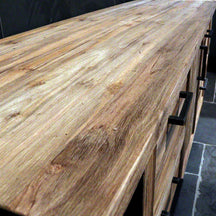 Badezimmermöbel mit Waschbeckenunterschrank aus recyceltem Holz von BINTAN, moderne Badgestaltung, natürliche Materialoptik