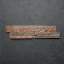 Quarzit Copper Naturstein Verblender Muster, strukturierte Oberfläche in warmen Kupfertönen, für stilvolle Wandgestaltung.