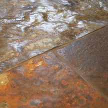 Musterhafte Terrassenplatten aus der Serie RICH AUTUMN, gezeigtes Muster mit natürlichen Farbvariationen für stilvolle Außenbereiche