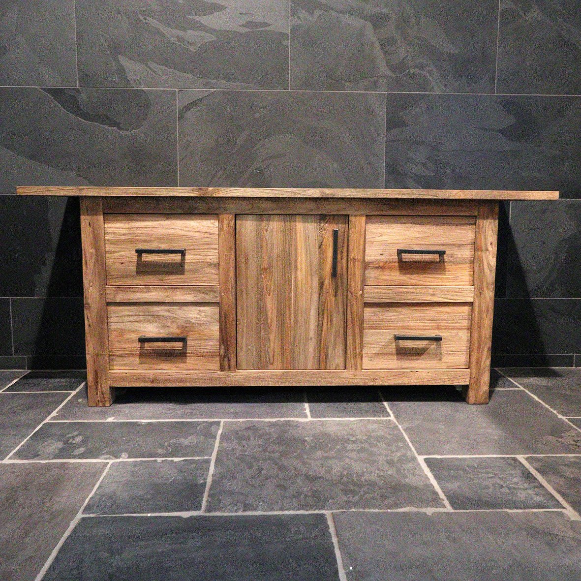 Badezimmermöbel mit Waschbeckenunterschrank | Aus recyceltem Holz