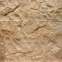 Naturstein Verblender aus Travertin im Muster, 20-45 cm x 15 cm, 2-3,5 cm dick, natürliche Oberfläche, dekoratives Wandmaterial